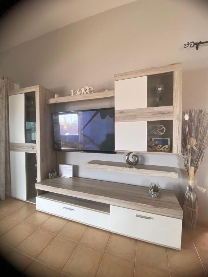 Casa Orilla! Beautiful Private Holiday Villa With Hot Tub La Oliva Exterior photo