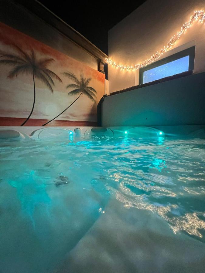 Casa Orilla! Beautiful Private Holiday Villa With Hot Tub La Oliva Exterior photo
