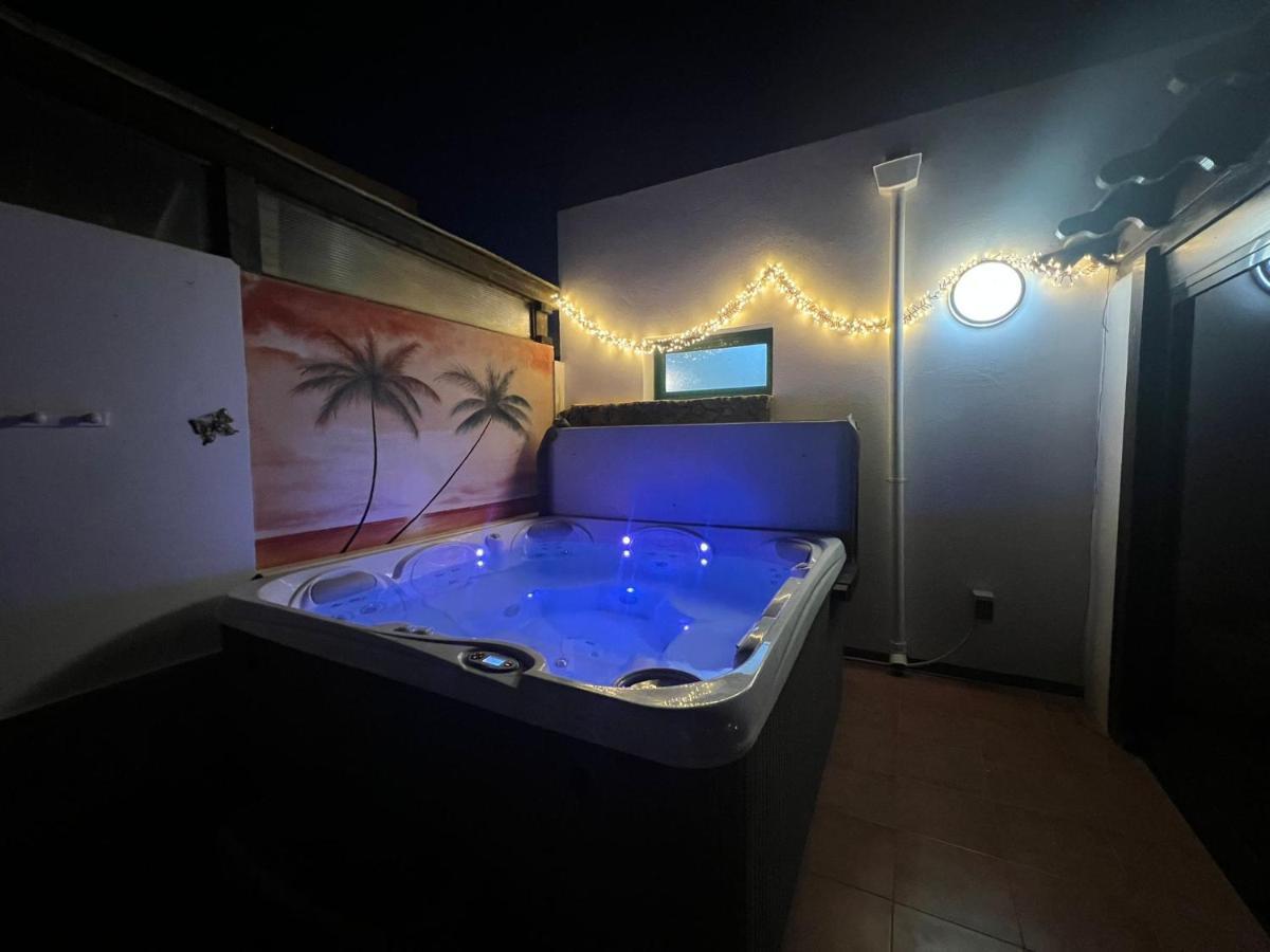 Casa Orilla! Beautiful Private Holiday Villa With Hot Tub La Oliva Exterior photo