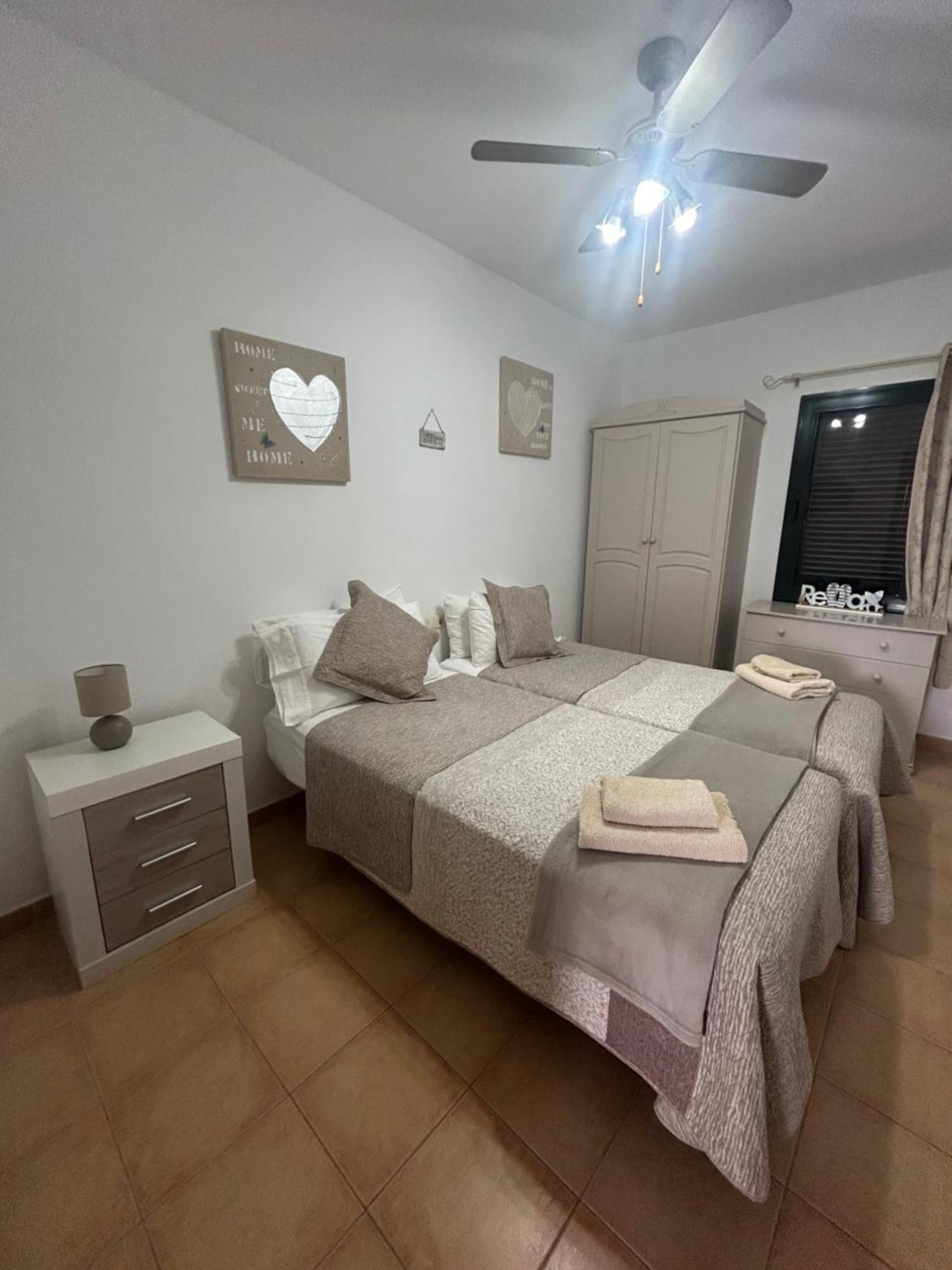 Casa Orilla! Beautiful Private Holiday Villa With Hot Tub La Oliva Exterior photo